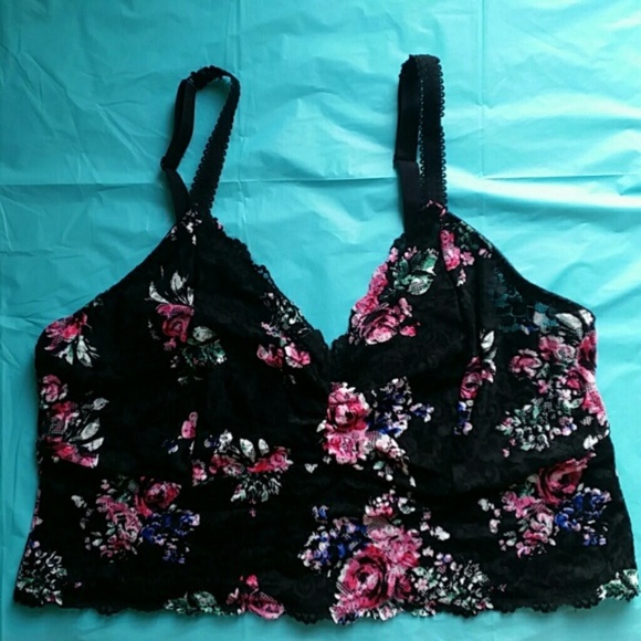 Torrid Black Floral Bralette 5x/4x (TIGHT FIT) - Picture 3 of 4